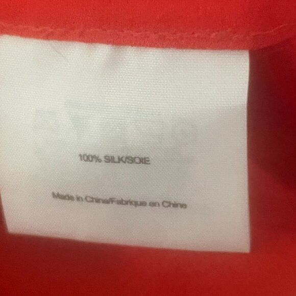 Beautiful Tory Burch Red Silk Heart Top Size 8 - Picture 4 of 4